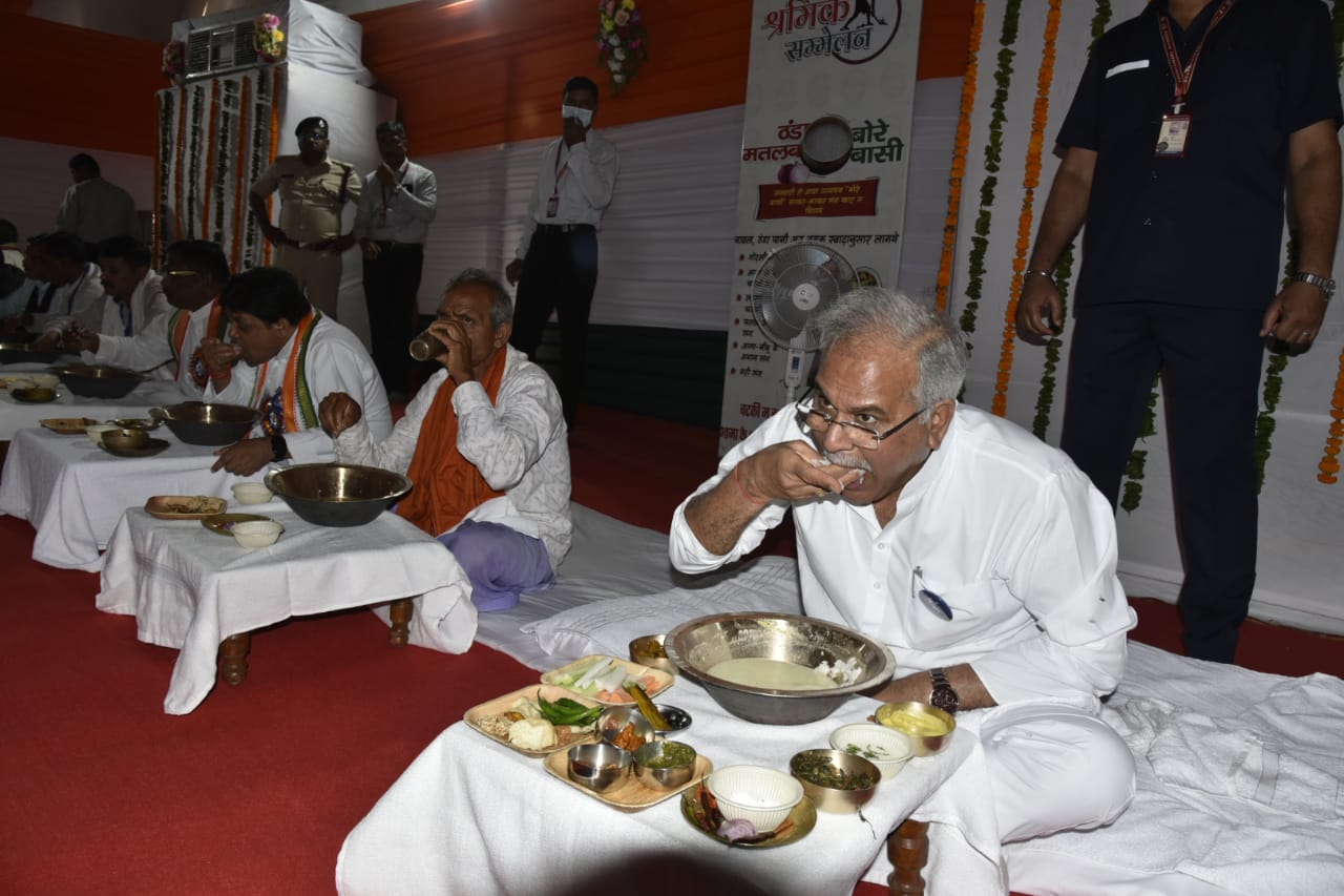 श्री भूपेश बघेल 