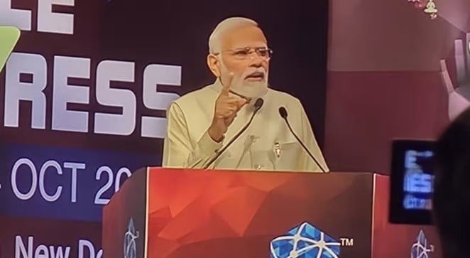 लंबे समय का इंतजार खत्म: PM मोदी ने भारत में लॉन्च किया 5G Service… बोले – ‘इंटरनेट फॉर ऑल’ की नीति पर है फोकस… पहले फेज में 13 शहरों में होगी शुरुआत