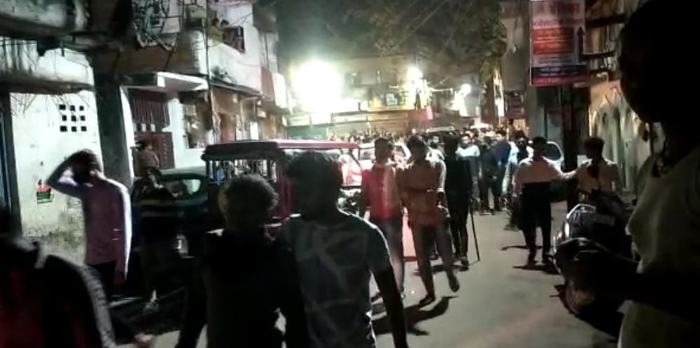 VIDEO: हिंदू युवा मंच के कार्यकर्ताओं पर गुंडागर्दी का आरोप: पार्षद, अध्यक्ष समेत 7 लोगों के खिलाफ FIR…दुर्ग पुलिस कर रही VIDEO की जांच
