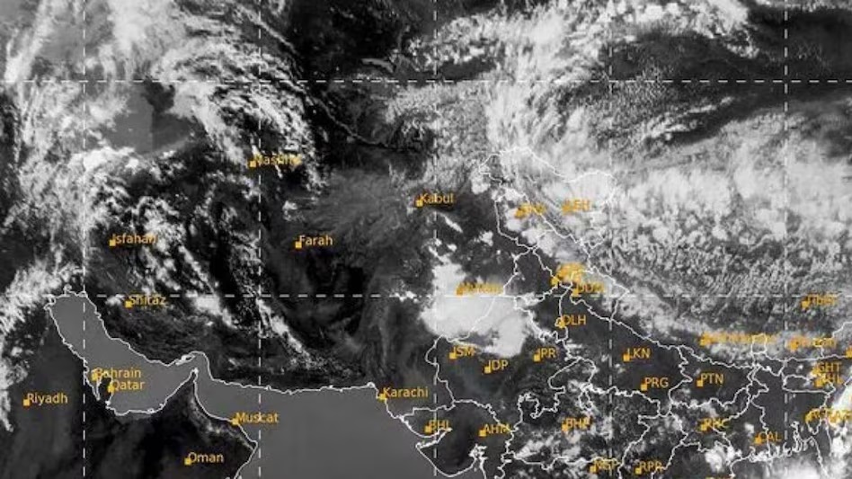क्या मानसून का जॉय छीन लेगा Cyclone Biparjoy? अगले 24 से 48 घंटों में रौद्र रूप लेगा चक्रवती तूफान ‘बिपोरजॉय’, IMD ने अलर्ट जारी कर बताया क्या होगा मौसम और मॉनसून पर असर